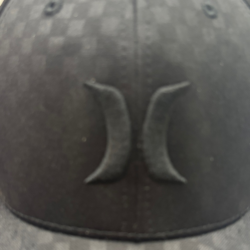 Hurley Black on Black Checkered Cap HT8815 - Picture 2 of 9